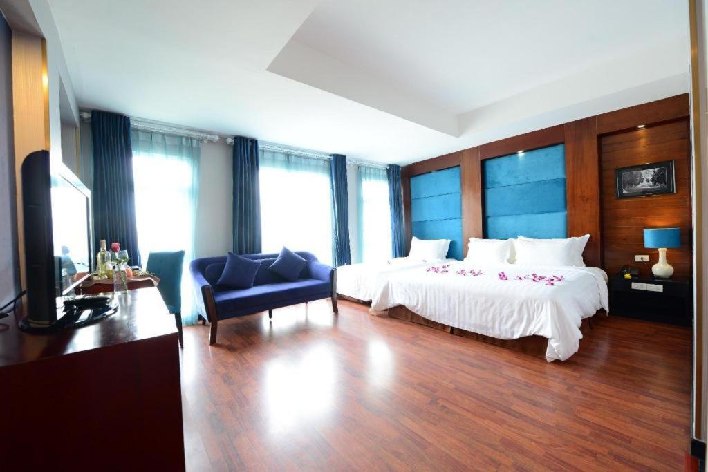 Hanoi Antique Legend Hotel Buitenkant foto