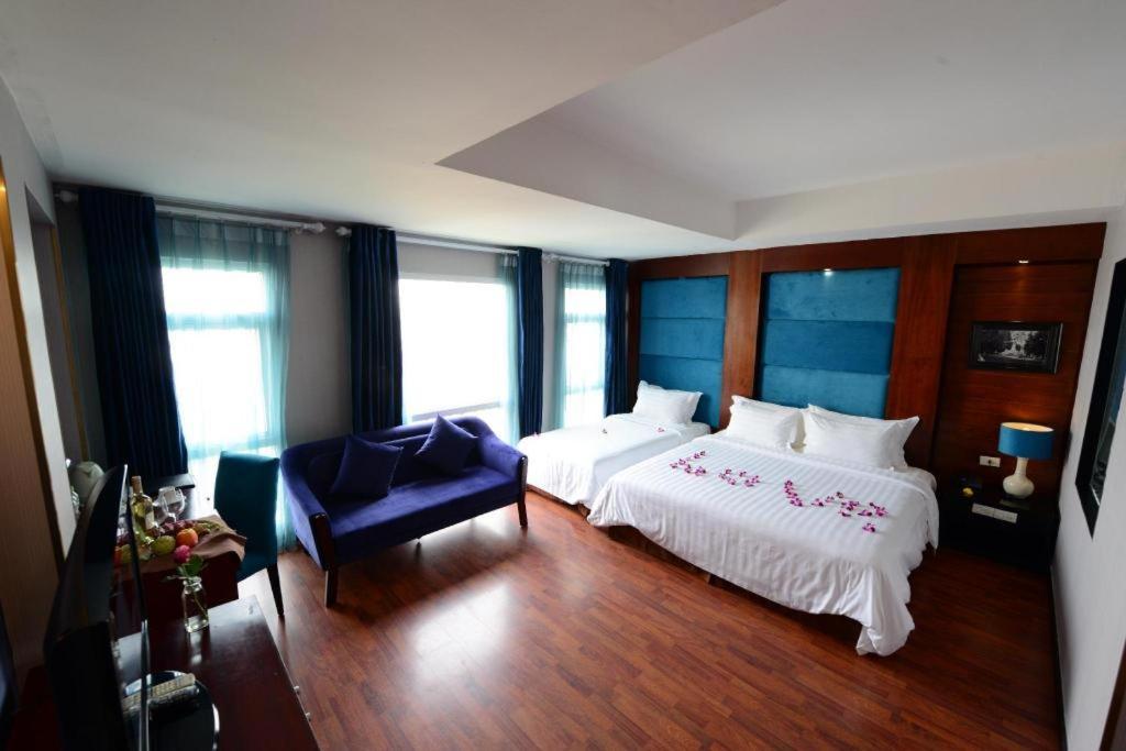 Hanoi Antique Legend Hotel Buitenkant foto