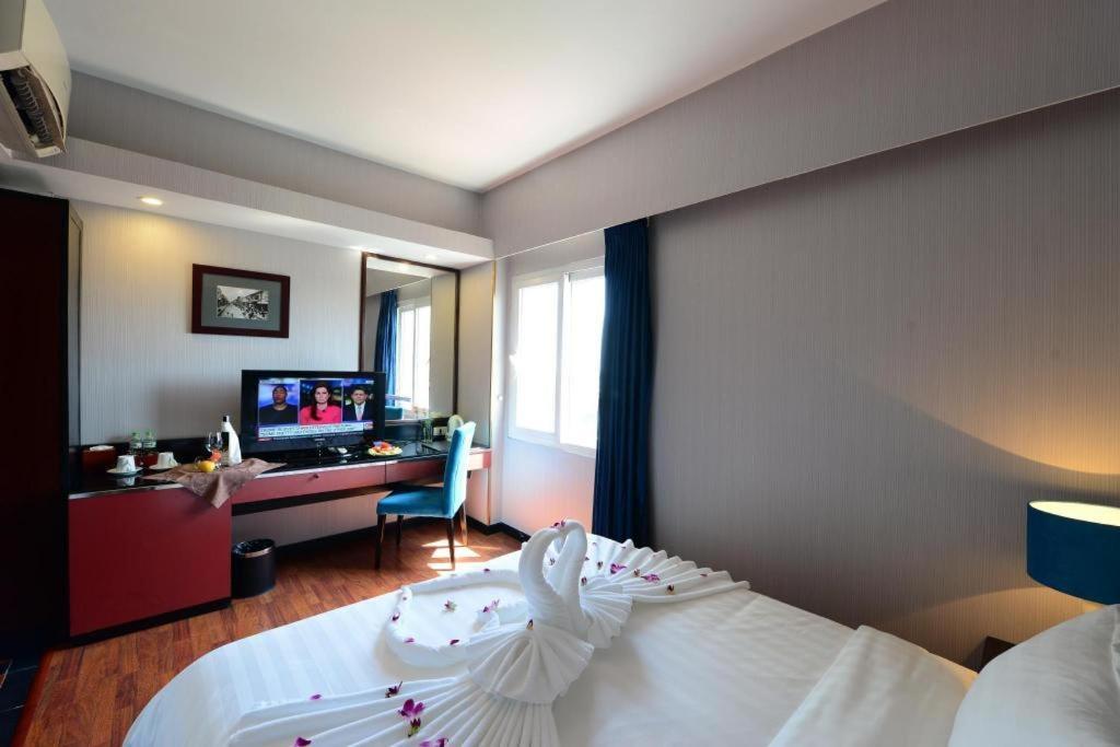 Hanoi Antique Legend Hotel Buitenkant foto