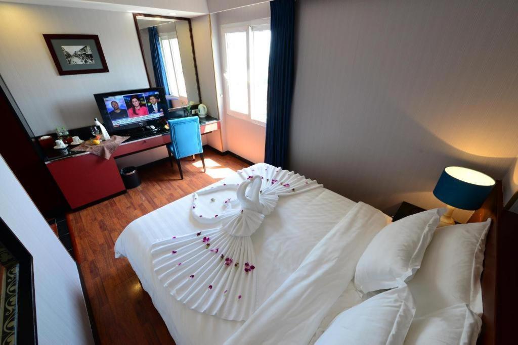 Hanoi Antique Legend Hotel Buitenkant foto