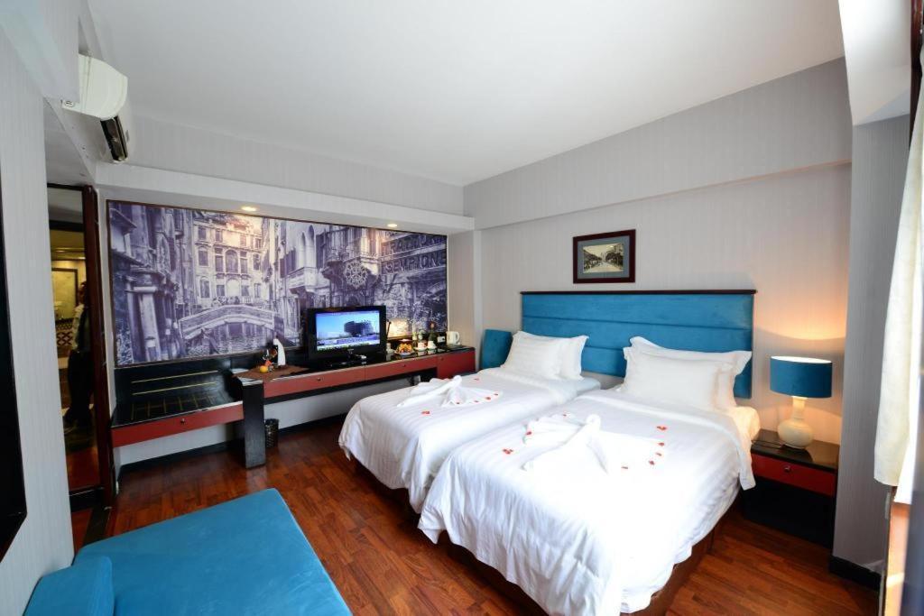 Hanoi Antique Legend Hotel Buitenkant foto