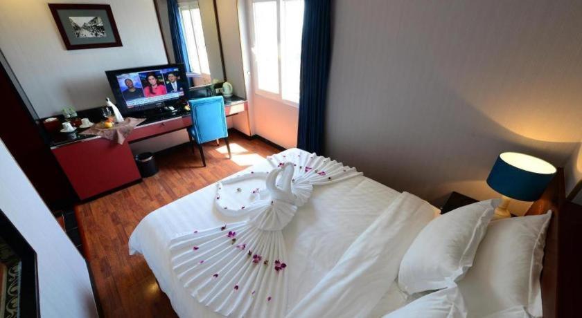Hanoi Antique Legend Hotel Buitenkant foto